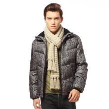 波司登羽絨服 男時尚字母印花短款 b1201029 12859 文字游戲灰 165 84a產(chǎn)品圖片1素材 it168圖片大全